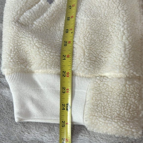 Skylar + Madison cream color Sherpa bomber style jacket, size small - Picture 7 of 10